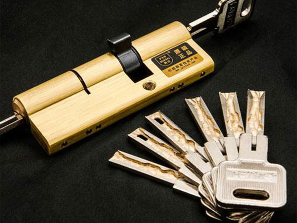 定远24小时上门开锁公司