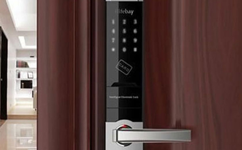 定远24小时上门开锁公司