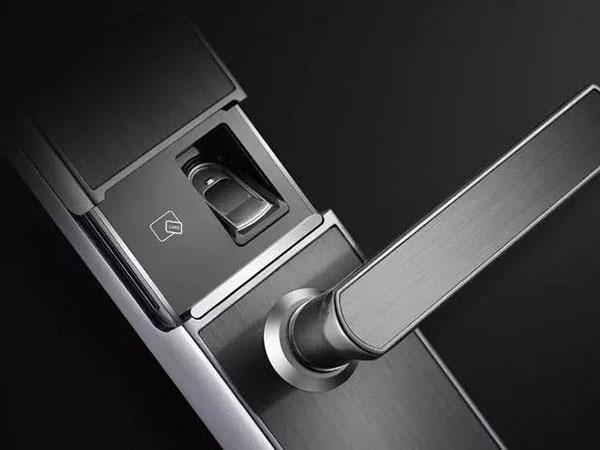 定远24小时上门开锁公司